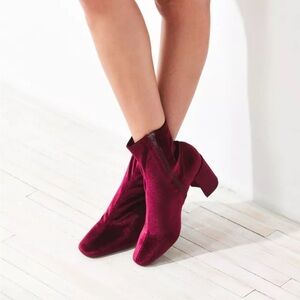 Unisa Mid Faux Velvet Short Booties Boots